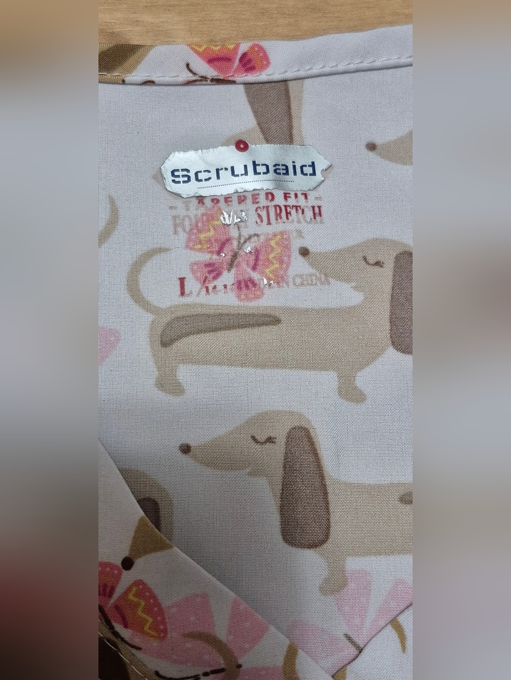 Large Scrub Top - Picture 2 of 2